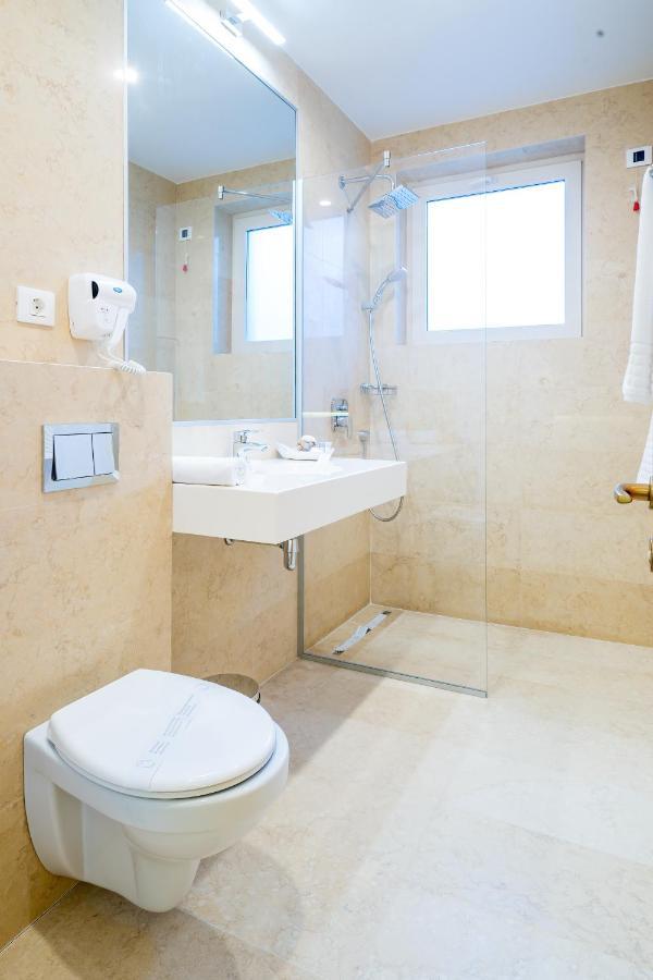 Hotel Console Slobozia  Ngoại thất bức ảnh